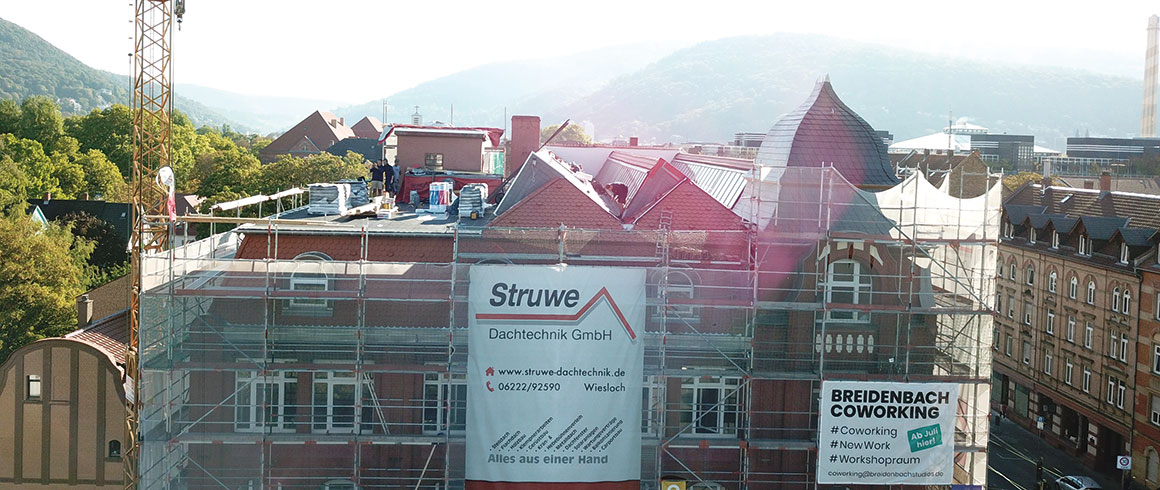 Die Dachsanierung der ehemaligen Tabakfabrik in Heidelberg.