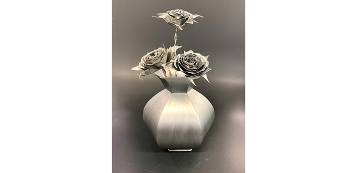 Bild von Vase mit Rosen erstellt im Klempner-Meisterkurs