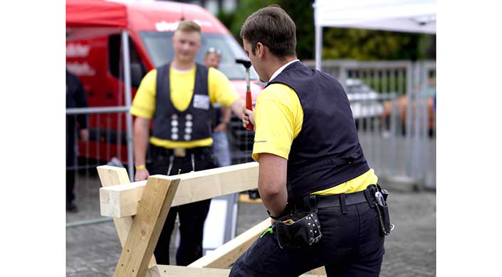 Bild von Teilnehmern des Hoernschemeyer Young Roofers Cup am Nagelbalken