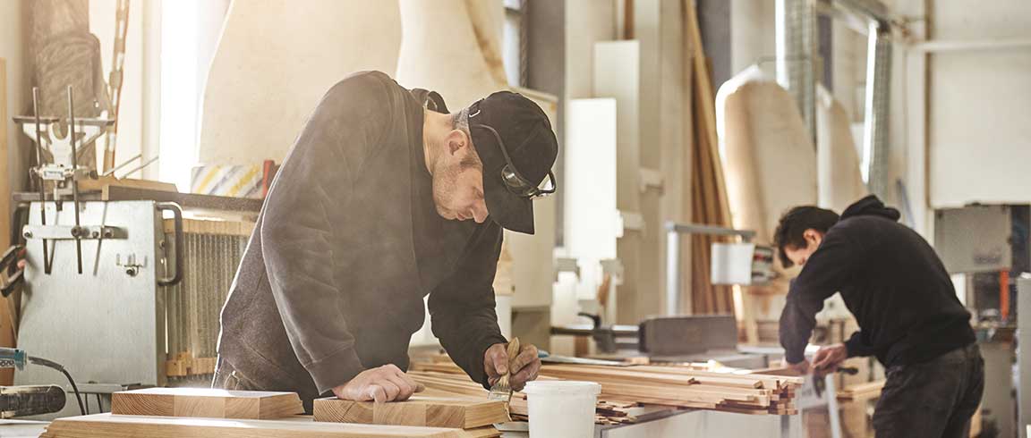 Bild von Schülern in Werkstatt