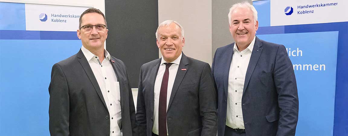 Bild von Kurt Krautscheid mit dem Vorstand der Handelskammer Koblenz