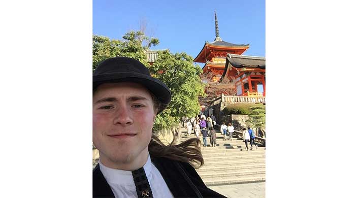 Bild von Felix Thiele beim Start seiner Walz in Japan