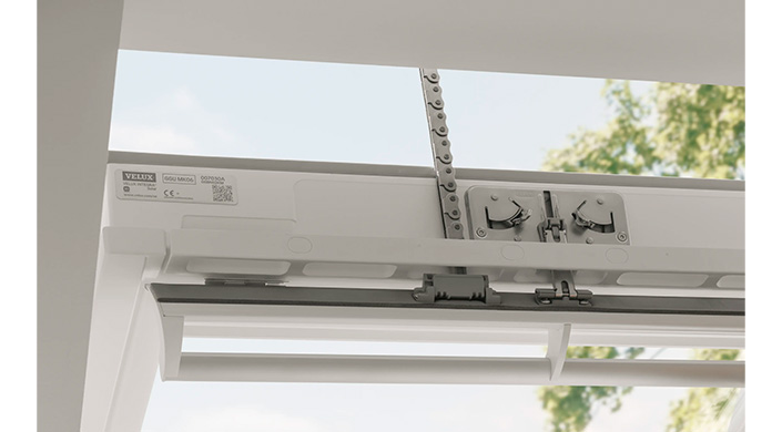 Bild von Detail von Velux Schwingfenster